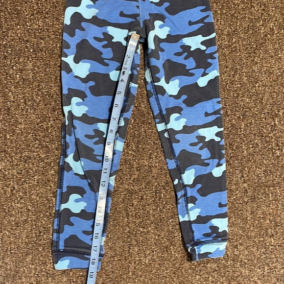 Primary Kids Long Sleeve Cotton PJs Side 6-7 - Picture 10 of 10